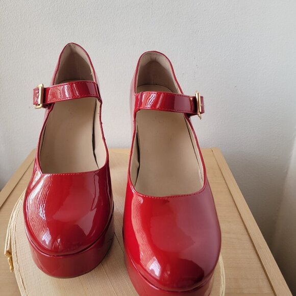 Coutgo Women's Round Toe Platform/Chunky Red Patent Leather Shoe (Size: 9½) - Picture 9 of 13